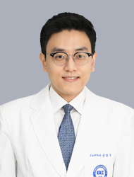 윤성구 의료진
