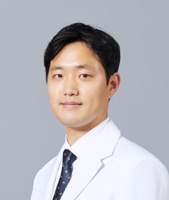 윤초석 전임의