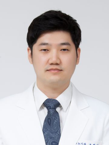 조정기 교수